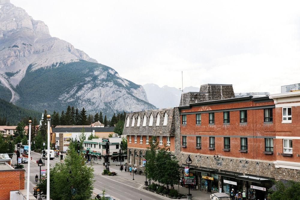 Mount Royal Hotel Banff Exterior photo