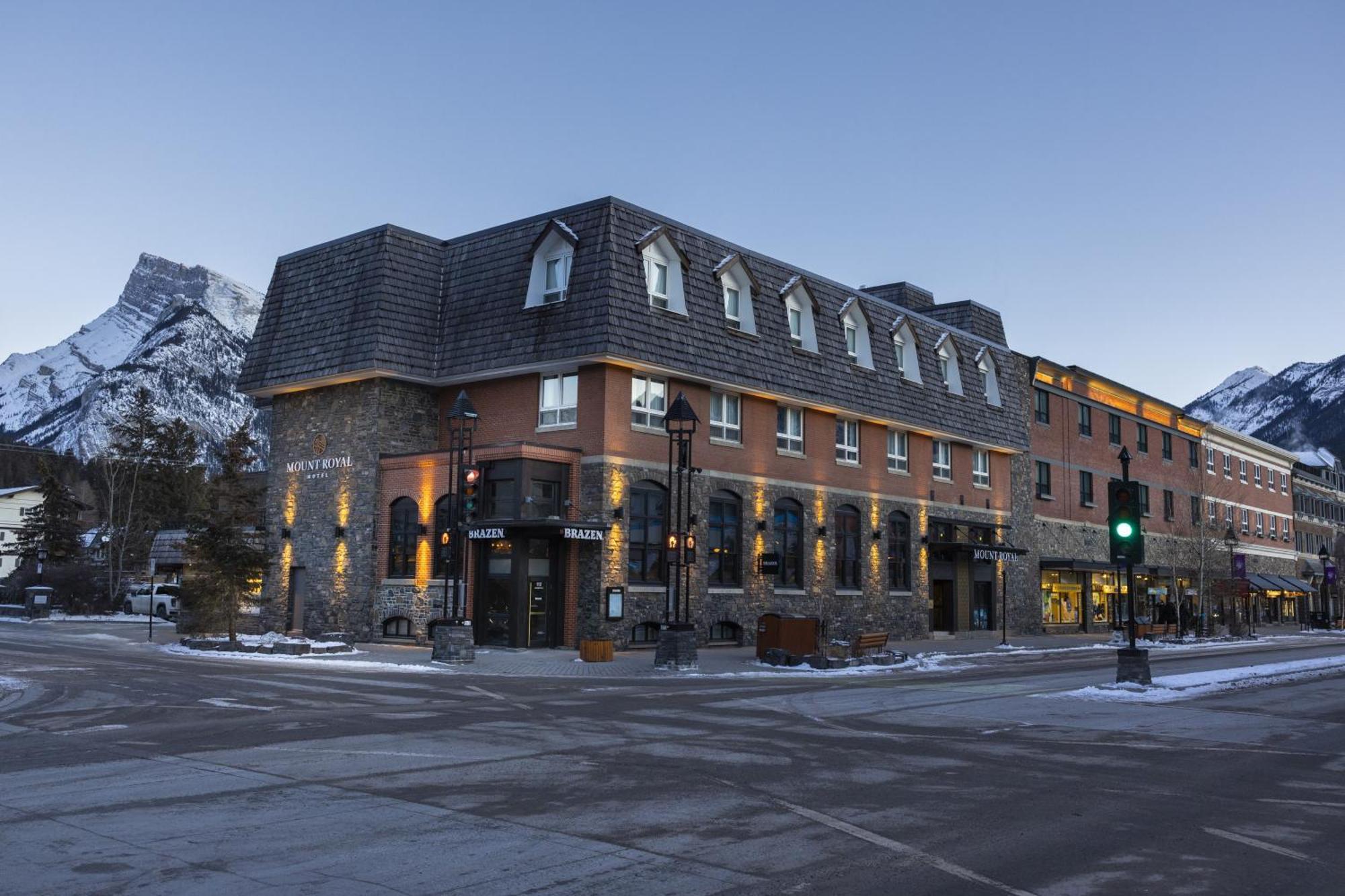 Mount Royal Hotel Banff Exterior photo